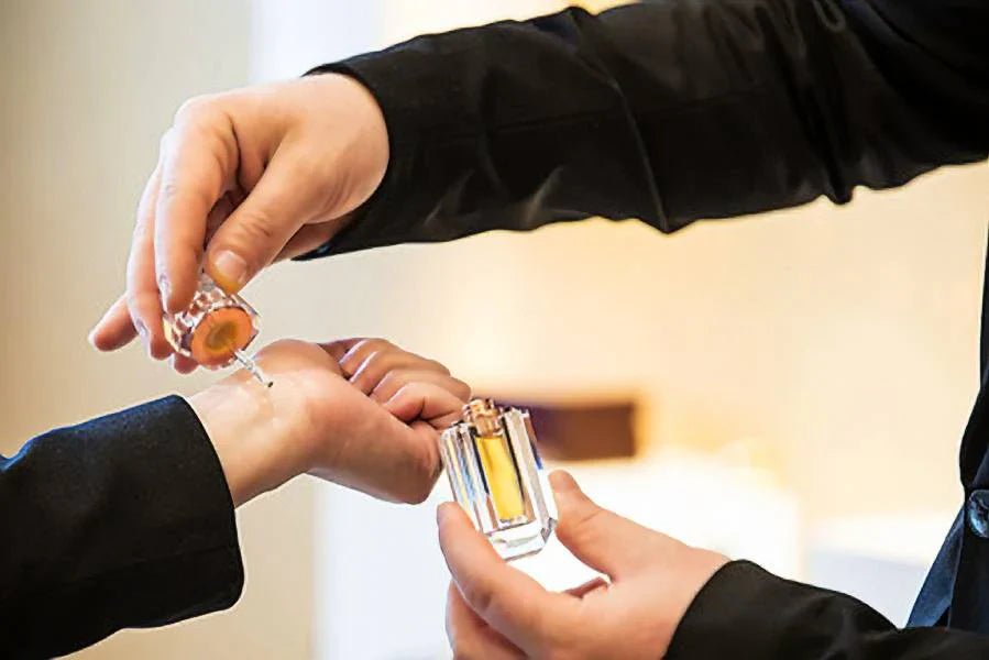 Why Oud Oils Are the Ultimate Personal Scent